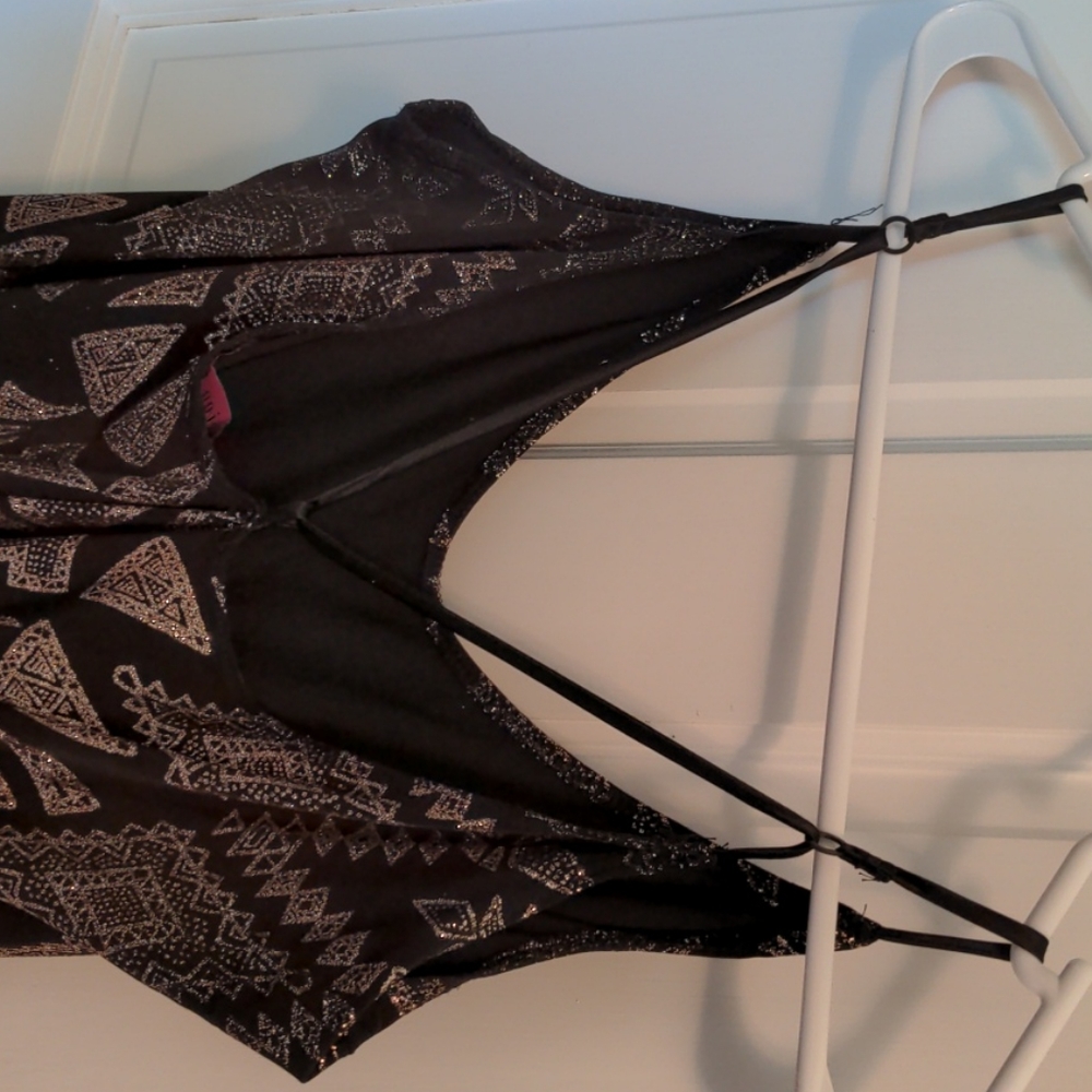 Party dress - Picture 2 of 2
